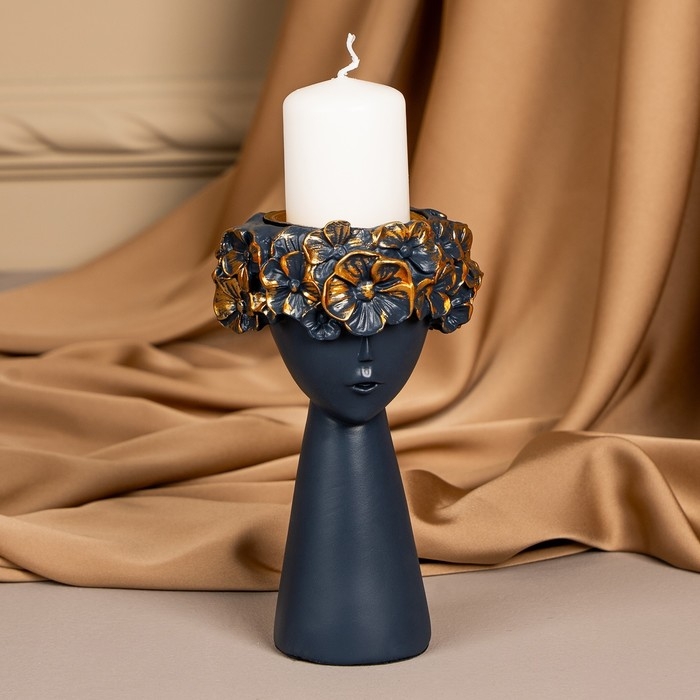 Подсвечник полистоун &laquo;Девушка с венком&raquo; 9,5 х 9,5 х 14 см МИКС