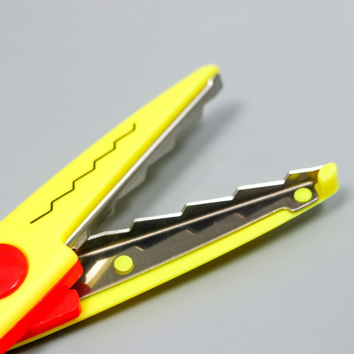 Ножницы рельефные Ножницы рельефные "Цветик", (набор 6 шт) 13 см