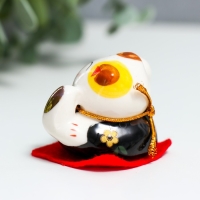 Сувенир керамика "Манэки-нэко - наслаждение" 4,5х3,8х4,6 см набор 5 шт Сувенир керамика "Манэки-нэко - наслаждение" 4,5х3,8х4,6 см набор 5 шт