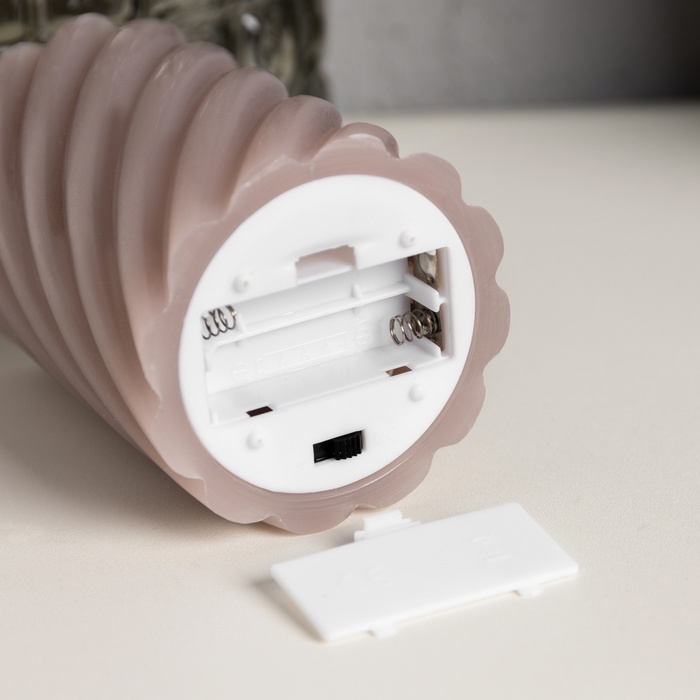 Светодиодная свеча витая лиловая, 7.5 &times; 12.5 &times; 7.5 см, пластик, воск, батарейки АААх2 (не в комплекте), свечение тёплое белое