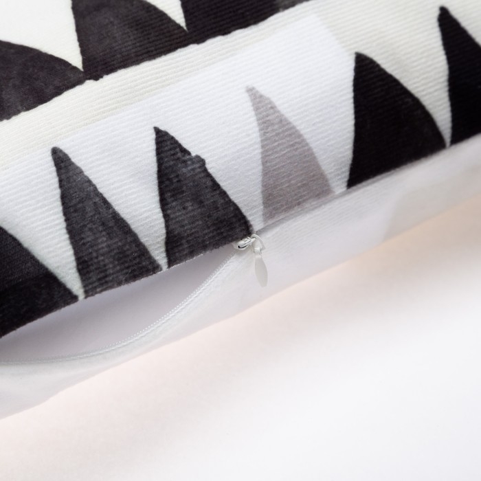 Наволочка декоративная Этель Акварель Наволочка декоративная Этель Акварель"Треугольники" 40 х 40 см, велюр