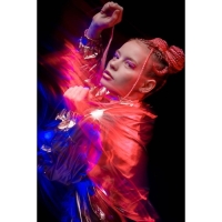 SIM-BRAIDS Канекалон трёхцветный, гофрированный, 65 см, 90 гр, цвет голубой/синий/чёрный(#FR-34) SIM-BRAIDS Канекалон трёхцветный, гофрированный, 65 см, 90 гр, цвет голубой/синий/чёрный(#FR-34)