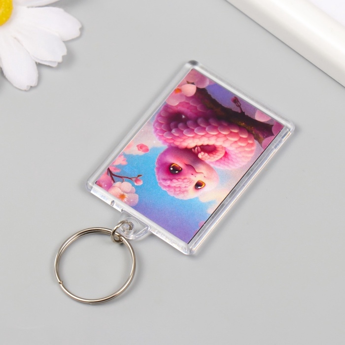 Новогодний брелок акрил Новогодний брелок акрил "Розовая змея" 3,5х5 см