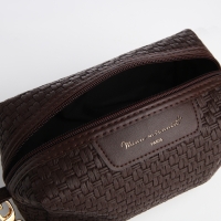 Косметичка на молнии, цвет коричневый Косметичка на молнии, цвет коричневый