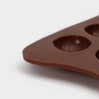 Форма для конфет и шоколада Доляна &laquo;Пасхальные яйца&raquo;, силикон, 22&times;10,5 см, 15 ячеек (3,2&times;2,5 см), цвет коричневый