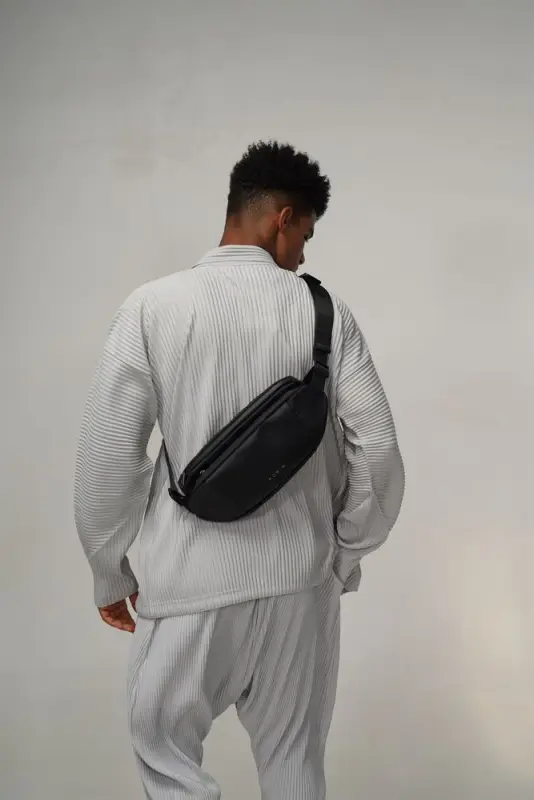 Сумка кросс-боди FlipSling, черная