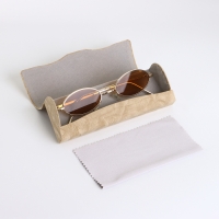 Футляр для очков на магните, длина 16 см, цвет бежевый Футляр для очков на магните, длина 16 см, цвет бежевый