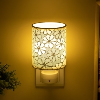 Бра "Жасмин" Е27 5Вт белый Бра "Жасмин" Е27 5Вт белый