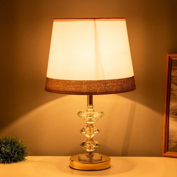 Настольная лампа Настольная лампа "Мелита" E27 40Вт золото 26х26х46 см RISALUX