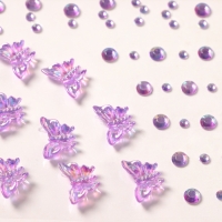 Наклейка пластик стразы "Полёт бабочки" фиолетовая 11х7,8 см Наклейка пластик стразы "Полёт бабочки" фиолетовая 11х7,8 см