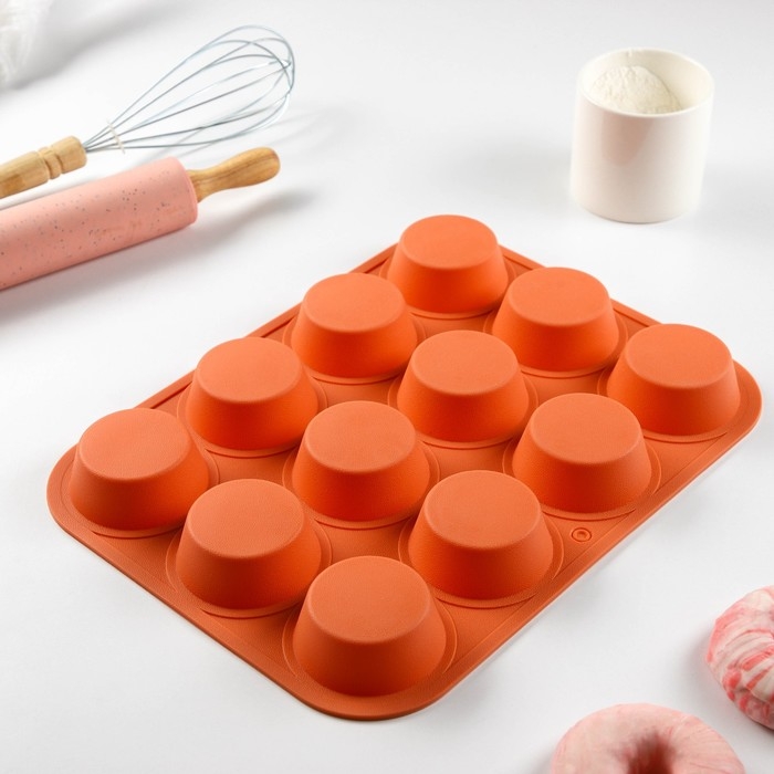 Форма для выпечки Доляна &laquo;Круги&raquo;, силикон, 12 ячеек, 33&times;25&times;2,6 см, d=7 см, цвет оранжевый