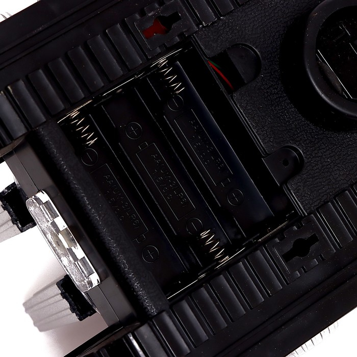 Танк &laquo;Артиллерия&raquo;, с пистолетом, световые и звуковые эффекты, работает от батареек, цвет МИКС