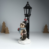 Сувенир полистоун свет "Ёжики в зимних нарядах у фонарного столба" 12,5х10,5х31,5 см Сувенир полистоун свет "Ёжики в зимних нарядах у фонарного столба" 12,5х10,5х31,5 см