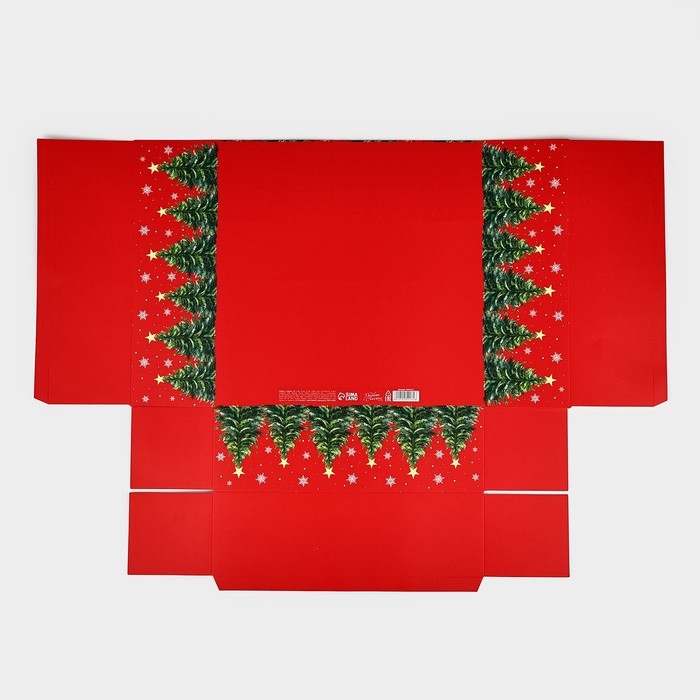 Подарочная коробка новогодняя складная &laquo;Городская жизнь&raquo;, 26 &times; 26 &times; 8 см