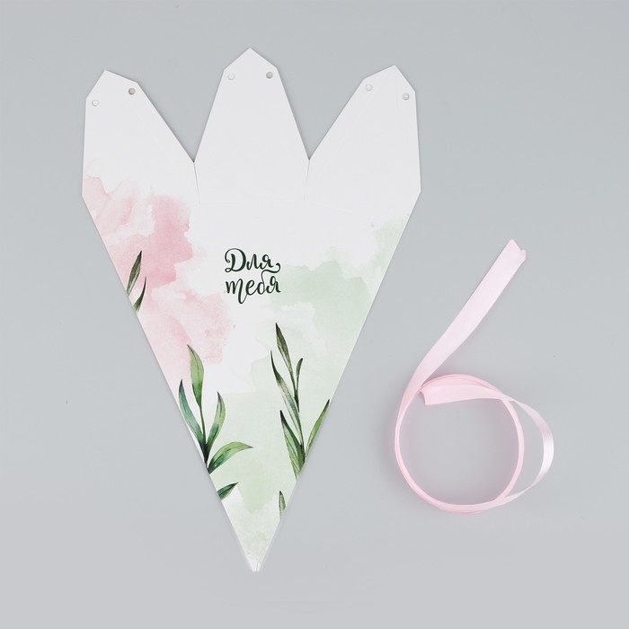 Переноска - шестиугольник для цветов «Для тебя!», белая 15 х 35 х 15 см Переноска - шестиугольник для цветов «Для тебя!», белая 15 х 35 х 15 см