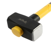 Кувалда кованая ТУНДРА ПРОФИ, обратный всад, длинная фиберглассовая 3К рукоятка 90 см, 4 кг Кувалда кованая ТУНДРА ПРОФИ, обратный всад, длинная фиберглассовая 3К рукоятка 90 см, 4 кг