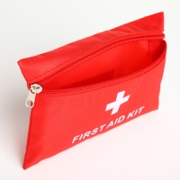 Косметичка на молнии, цвет красный Косметичка на молнии, цвет красный