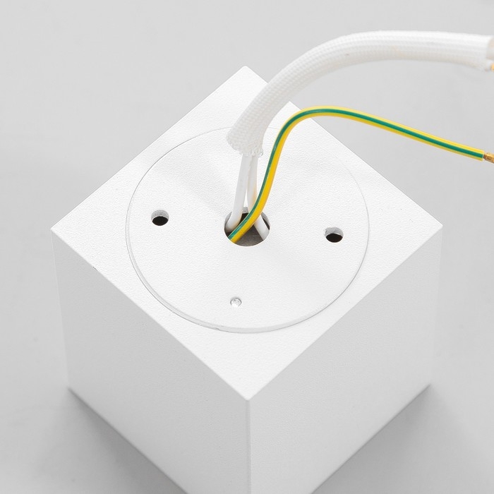 Светильник накладной Светильник накладной "Хитоши" 1х35Вт GU10 белый 6х6х7см TruEnergy