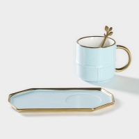 Чайная пара с ложкой &laquo;Весна&raquo;, кружка 300 мл, 11,5&times;8&times;8 см, блюдце 19,5&times;10,5 см, керамика, цвет голубой