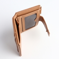 Кошелёк женский на кнопке, цвет бежевый Кошелёк женский на кнопке, цвет бежевый