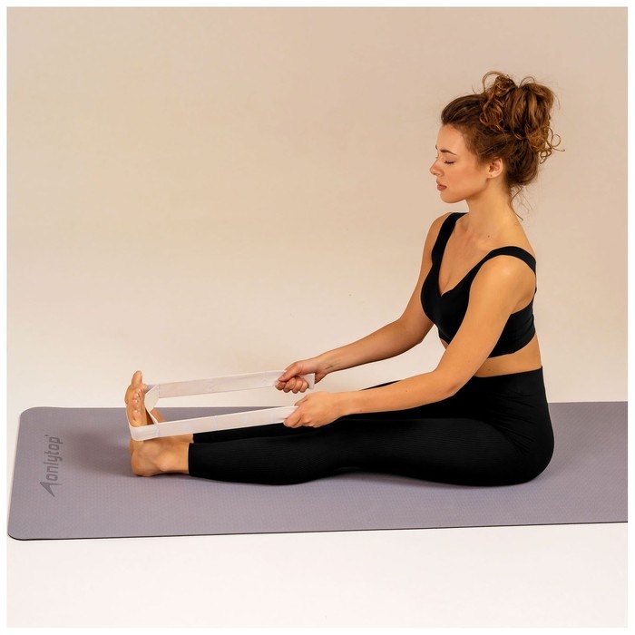 Эспандер-лента ONLYTOP, эластичная, с захватами, 90х4 см, цвет бежевый Эспандер-лента ONLYTOP, эластичная, с захватами, 90х4 см, цвет бежевый