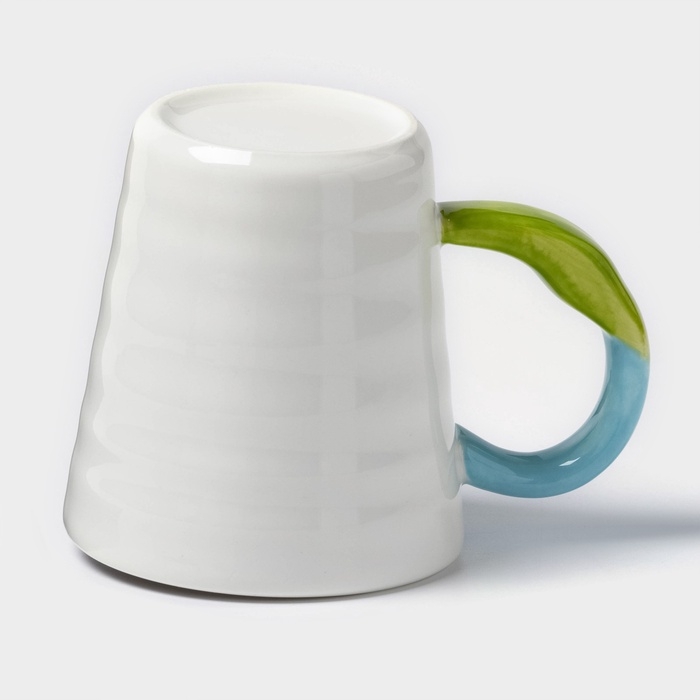 Кружка «Тюльпан», 350 мл, голубой цветок, керамика, белая Кружка «Тюльпан», 350 мл, голубой цветок, керамика, белая