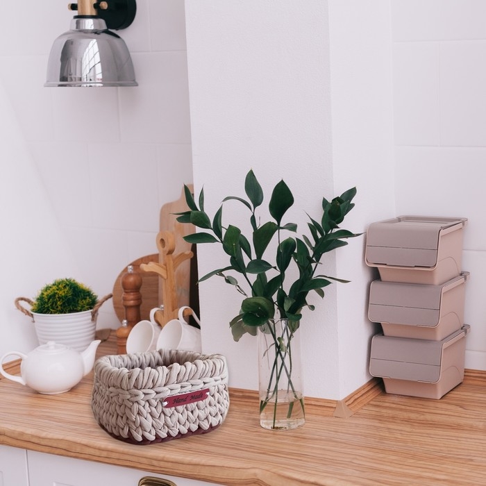 Трикотажная пряжа вторичная 90% хлопок,10% п/э, 100м/450&plusmn;50 гр (полосатик бело-коричневый)