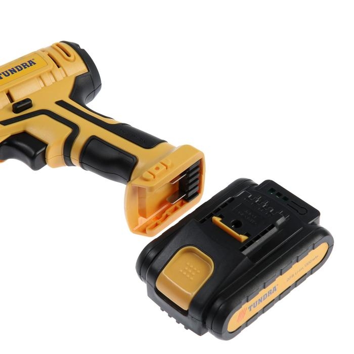 Шуруповерт ТУНДРА, патрон БЗ до 10 мм, LED, Li-ion 1300 mAh 20V, 350/1250 об/мин, 28 Н*м Шуруповерт ТУНДРА, патрон БЗ до 10 мм, LED, Li-ion 1300 mAh 20V, 350/1250 об/мин, 28 Н*м