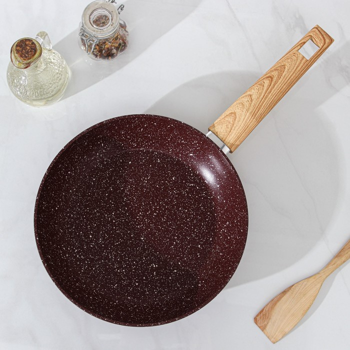 Сковорода кованая Magistro Natural. Brown, d=24 см, ручка soft-touch, антипригарное покрытие, индукция, цвет коричневый Сковорода кованая Magistro Natural. Brown, d=24 см, ручка soft-touch, антипригарное покрытие, индукция, цвет коричневый