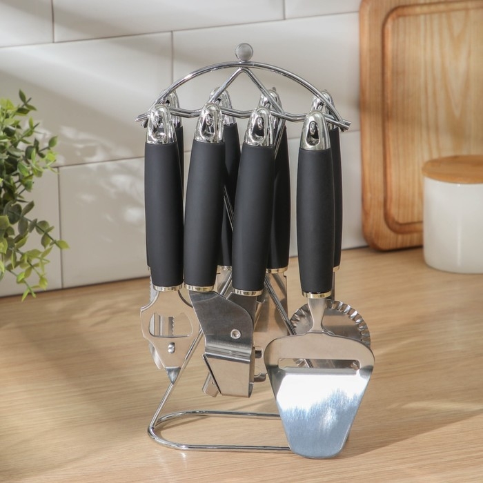 Набор кухонных инструментов &laquo;Реми&raquo;, 6 предметов, на подставке, цвет чёрный