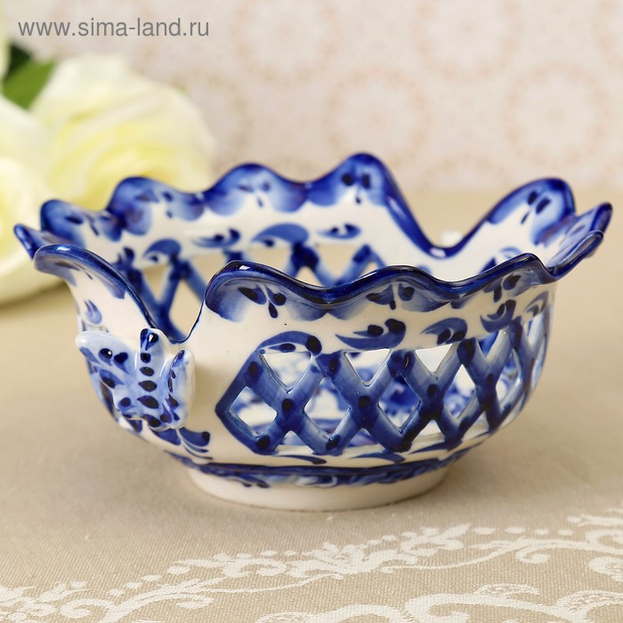 Конфетница «Бабочки», 15×15×8 см, ажурная, гжель Конфетница «Бабочки», 15×15×8 см, ажурная, гжель