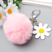 Пушистик на кольце с карабином, металл "Ромашка" белый 12х3,5 см