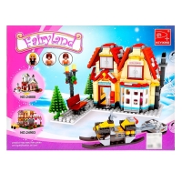 Конструктор «Новый год. Домик со снегоходом», 597 деталей Конструктор «Новый год. Домик со снегоходом», 597 деталей