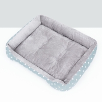 Лежанка для животных "Звезды", 77 х 55 х 15 см, серая Лежанка для животных "Звезды", 77 х 55 х 15 см, серая