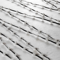 Умная гирлянда &laquo;Нить&raquo; 5 м роса с насадками &laquo;Цветочки&raquo;, IP20, серебристая нить, 100 LED, пульт ДУ, приложение, свечение RGB, USB