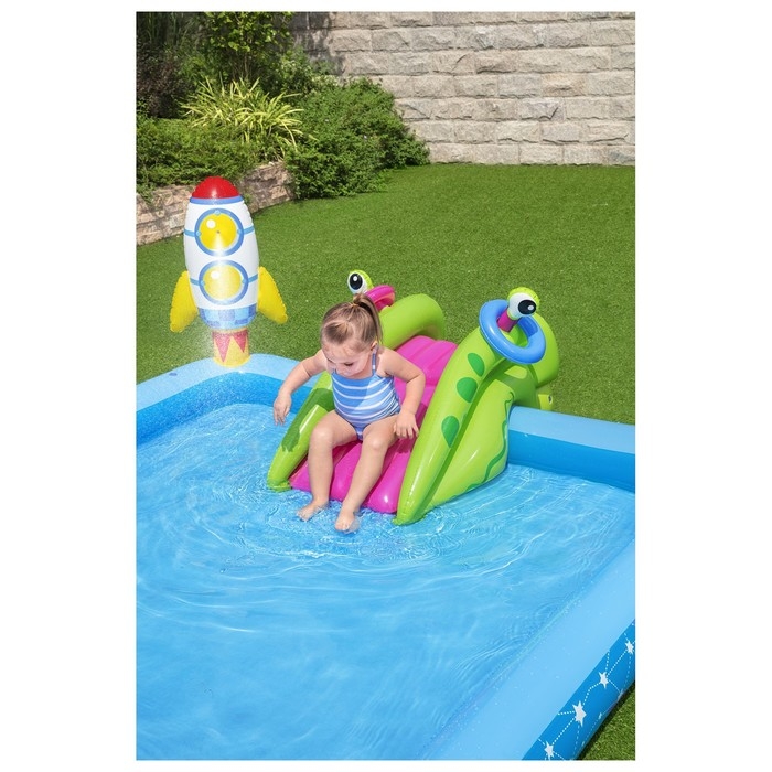 Игровой центр надувной &laquo;Маленький астронавт&raquo;, 228 х 206 х 84 см, от 2 лет, 53126