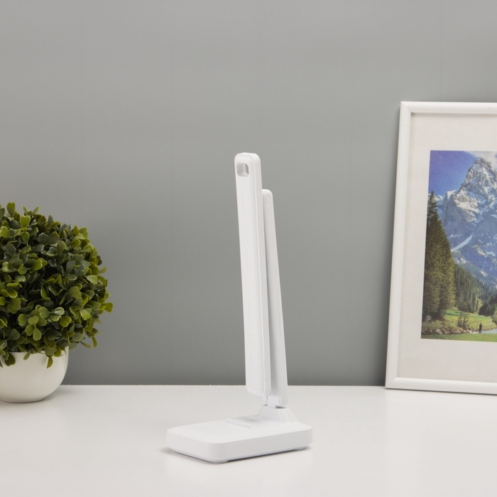 Светильник настольный с подставкой под телефон "Уно" 4Вт LED USB 2700-6500К белый