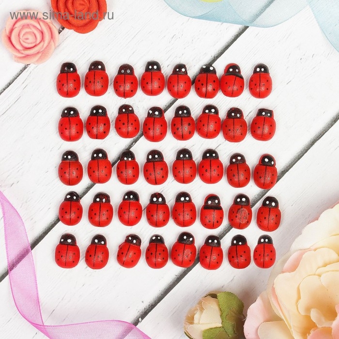 Наклейки «Божьи коровки», красные, набор 40 шт., размер 1 шт: 1 × 1.2 см Наклейки «Божьи коровки», красные, набор 40 шт., размер 1 шт: 1 × 1.2 см