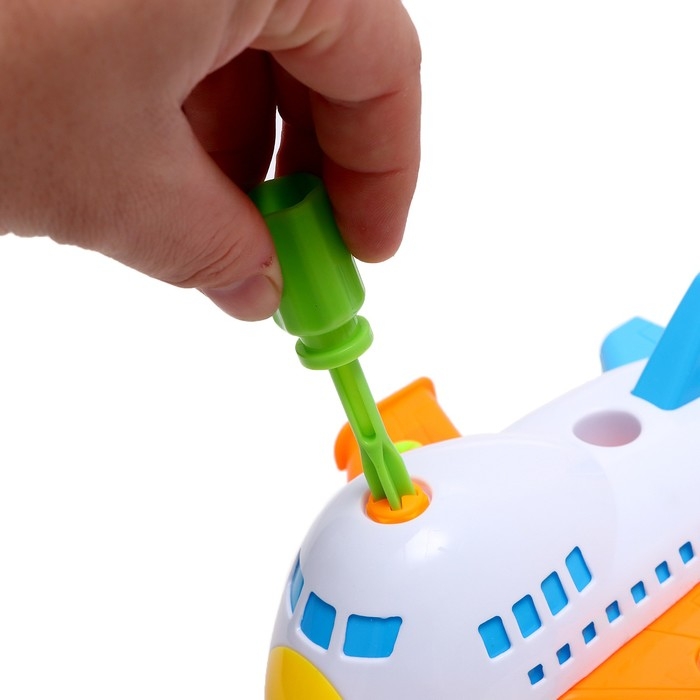 Конструктор винтовой «Самолётик», с отвёрткой, 22 детали, МИКС Конструктор винтовой «Самолётик», с отвёрткой, 22 детали, МИКС