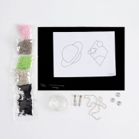 Вышивка бисером. Брошь &laquo;Ромб и планета&raquo;, набор для творчестваа