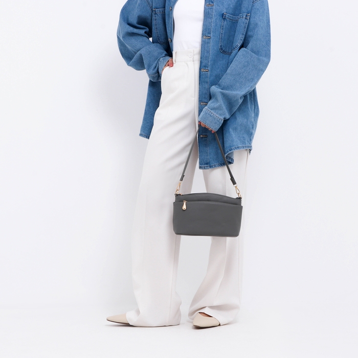 Сумка женская кросс-боди на молнии, цвет серый