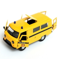 Машина металлическая «УАЗ 3962. Милиция», инерция, 1:24, свет и звук Машина металлическая «УАЗ 3962. Милиция», инерция, 1:24, свет и звук