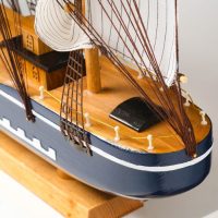Корабль сувенирный большой &laquo;Орфей&raquo;, борта синие, паруса белые, 11&times;80&times;71 см