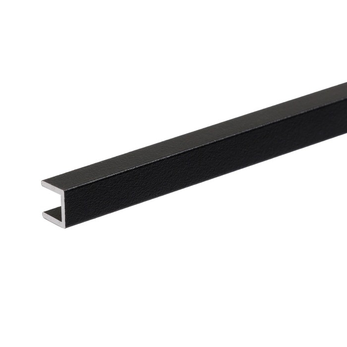 Торцевая планка для стеновой панели длина 4 мм, черная, 0,6 м
