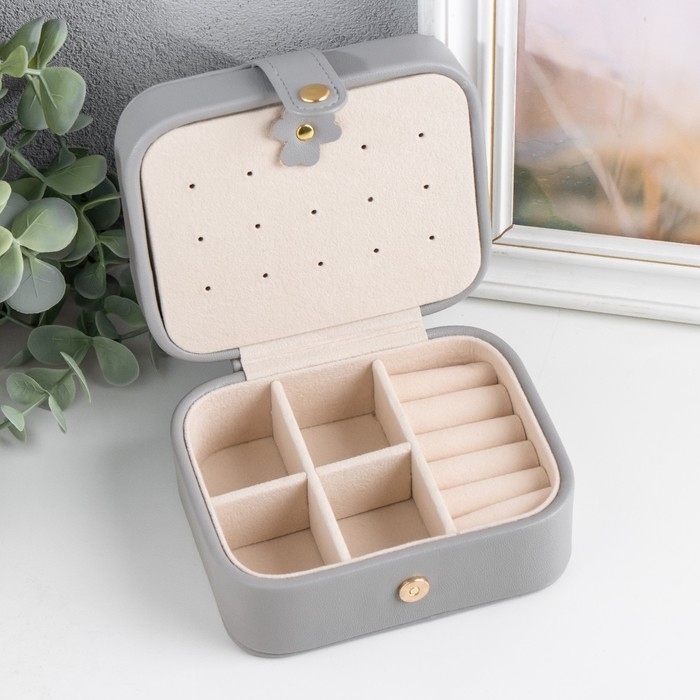 Шкатулка кожзам для украшений Шкатулка кожзам для украшений "Стёганая матовая" серая 12х10х6,3 см