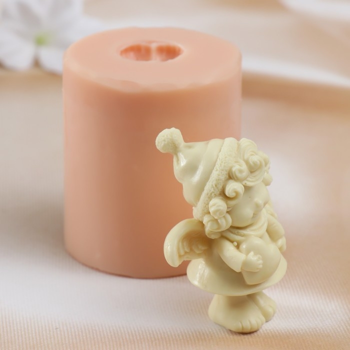 Молд силиконовый "Новогодний ангел2"   6х5,5х7,5 см (издел. 7х5,3х3,5 см)