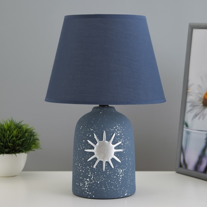 Настольная лампа "Мирель" Е14 40Вт синий 22,5х22,5х34 см RISALUX