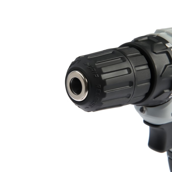 Дрель-шуруповерт Дрель-шуруповерт "Ресанта" ДА-18-2ЛК, 18 Вт, 2х2 Ач, Li-Ion, 50 Нм, 400/1400 об/мин