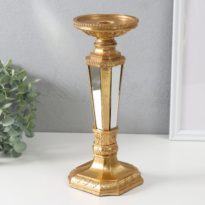 Подсвечник полистоун на 1 свечу Подсвечник полистоун на 1 свечу "Зазеркалье" золото 10,7х10,7х26,4 см