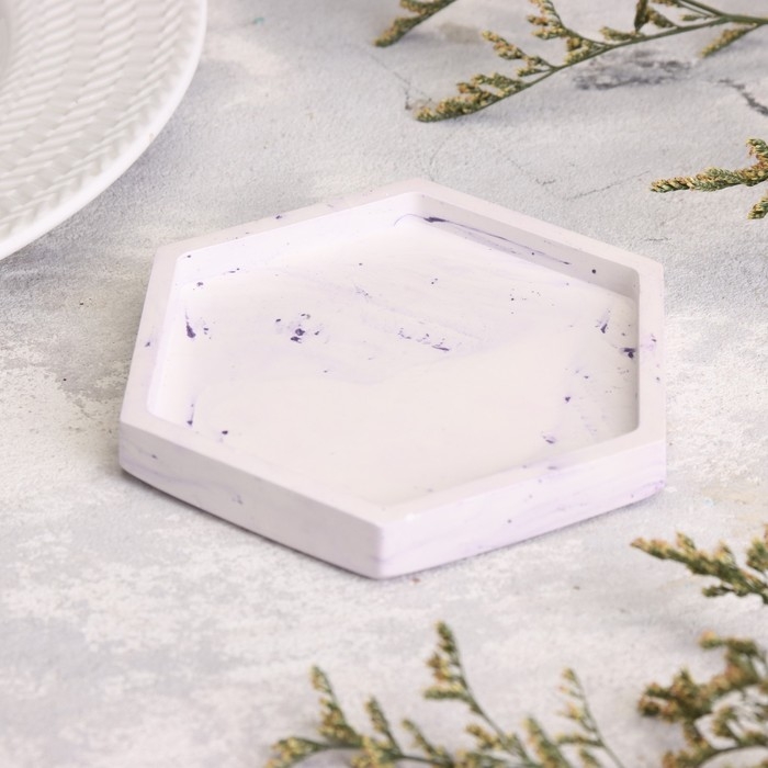 Подсвечник "Шестигранник. Мрамор" из гипса,9,7х11,3х1см,мрамор с фиолетовыми полосками